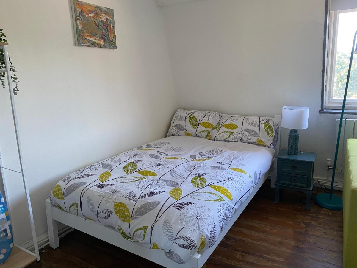 Accommodation Hub Studio 3 Лондон Экстерьер фото